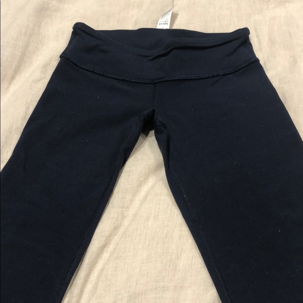 navy blue ivviva leggings